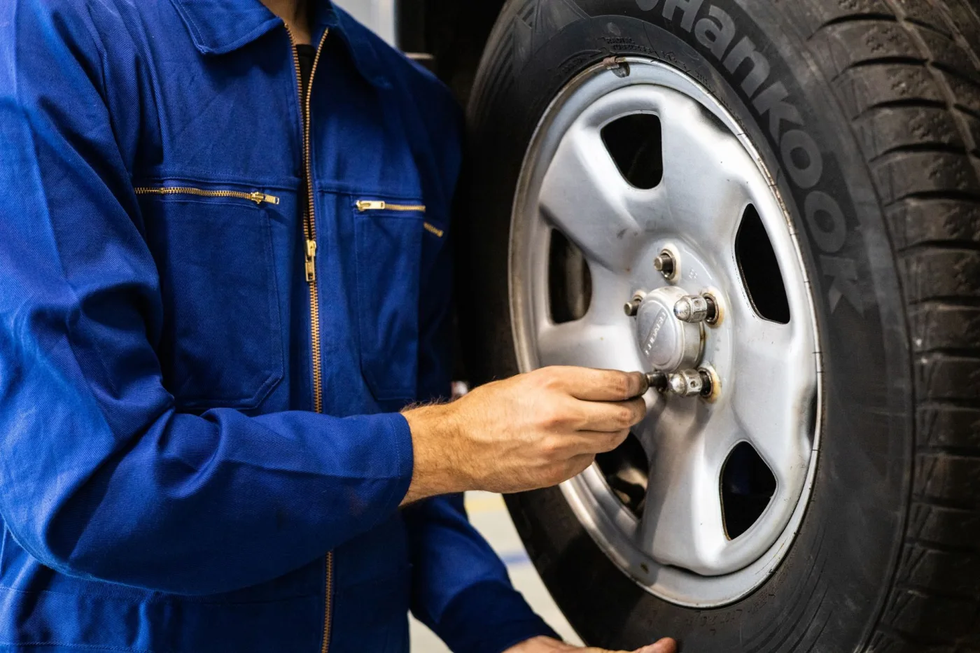 Preventive maintenance: the key to keeping your fleet on the road in Cameroon