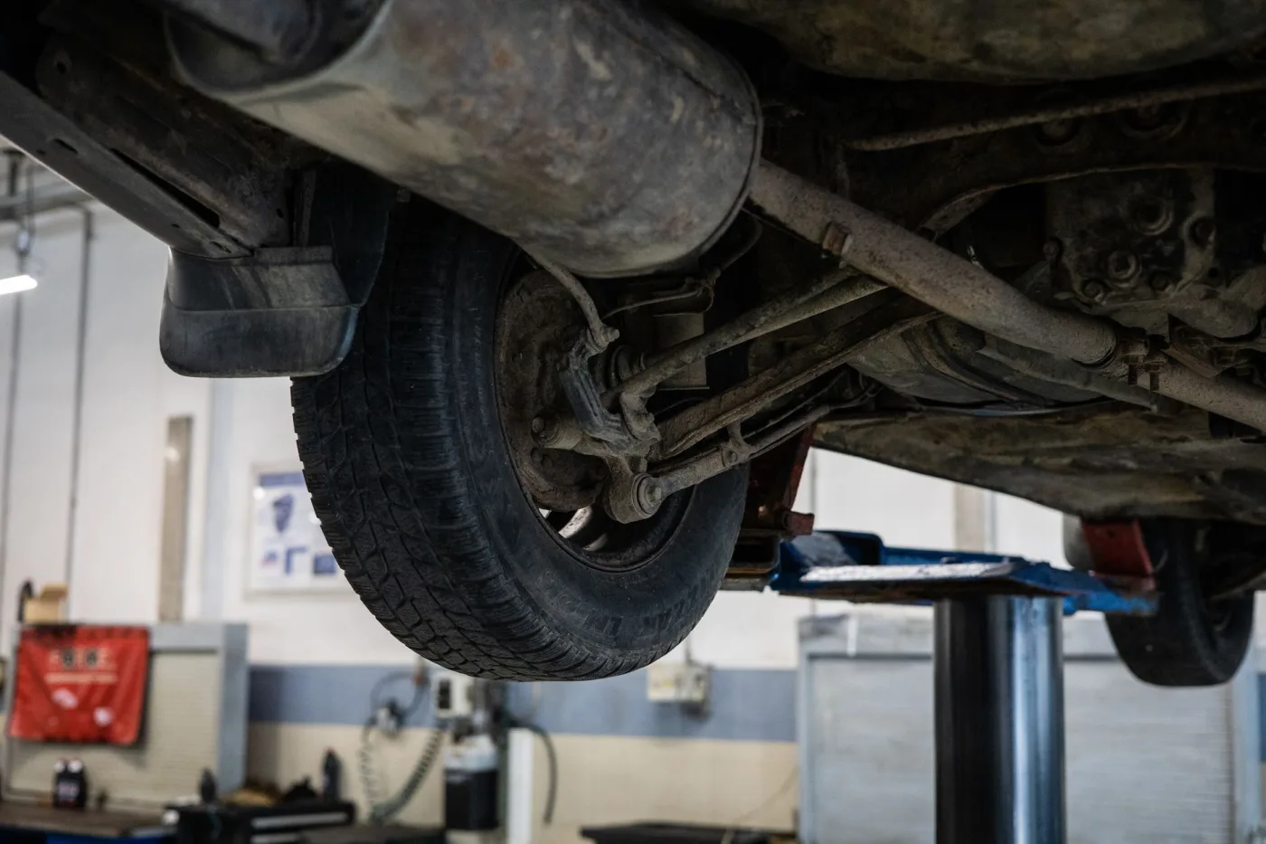 Tire maintenance strategies for African road conditions