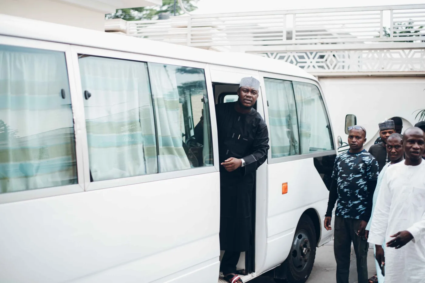Expérience passager en mobilité urbaine : comment l'organisation professionnelle d'une flotte améliore les trajets quotidiens