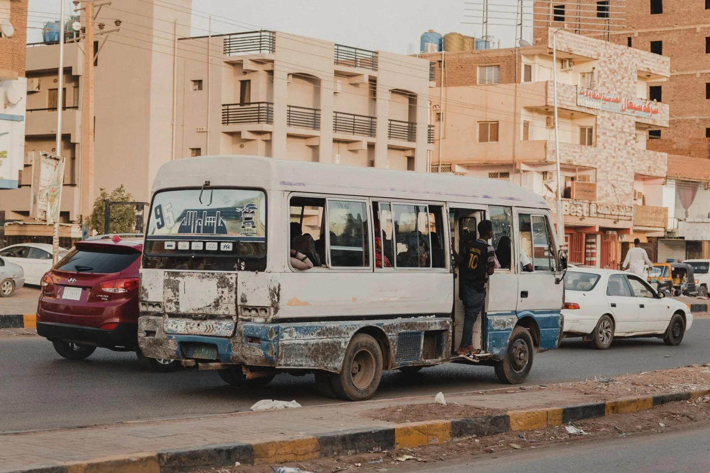 Les bases de la planification des itinéraires pour les flottes de transport urbain au Cameroun